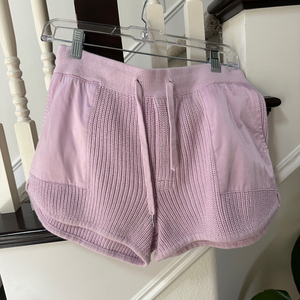 SER.O.YA Lavender Athletic Shorts with Ribbed Texture and Elastic Waistband